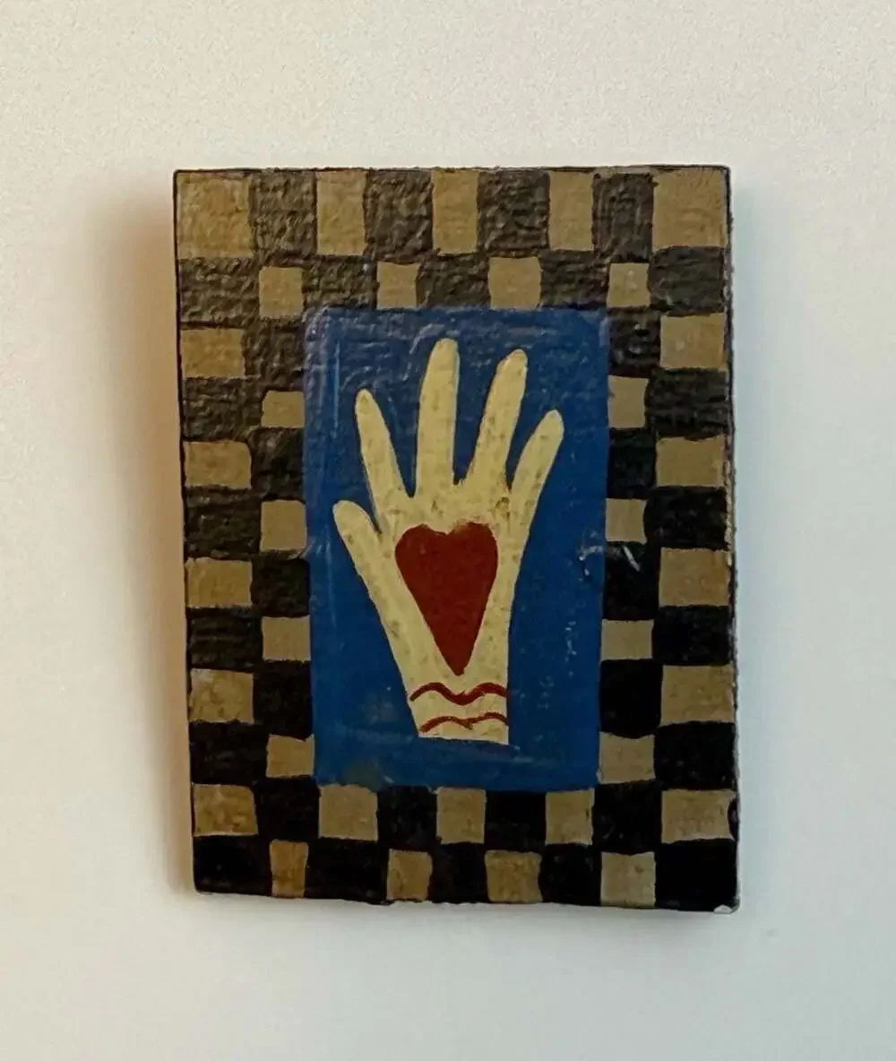 Moffatt Folk Art Hand Painted Wooden Hand with Heart Pin Brooch 1998